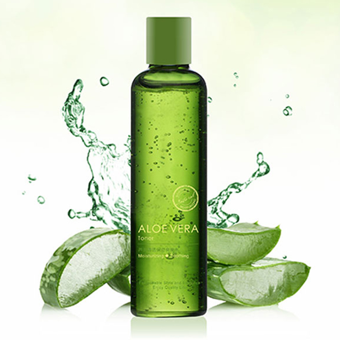 Contains Aloe vera extract to enhance skin moisture content